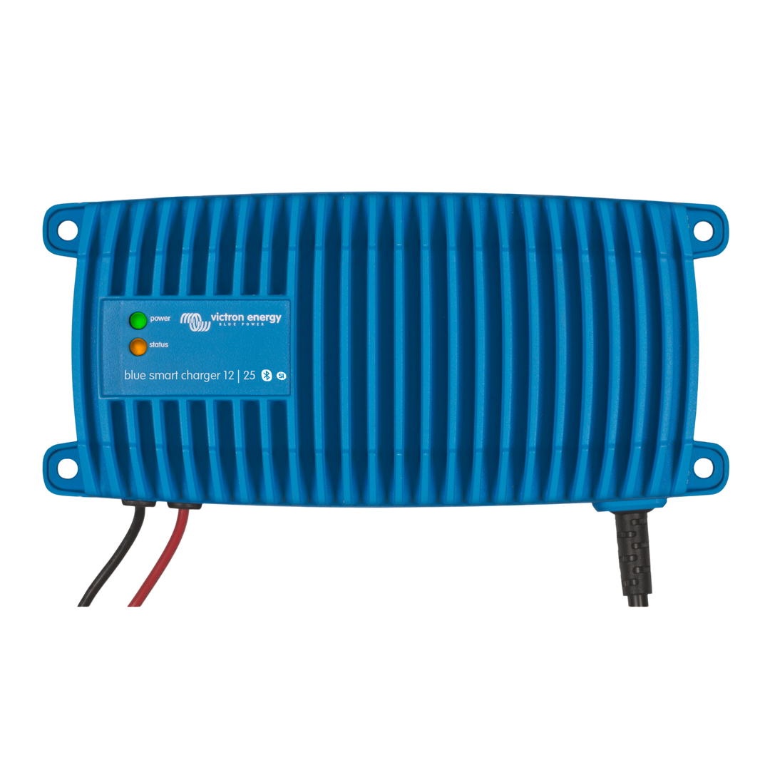 Blue Smart IP67 Charger 24/5(1) 120V NEMA 5-15