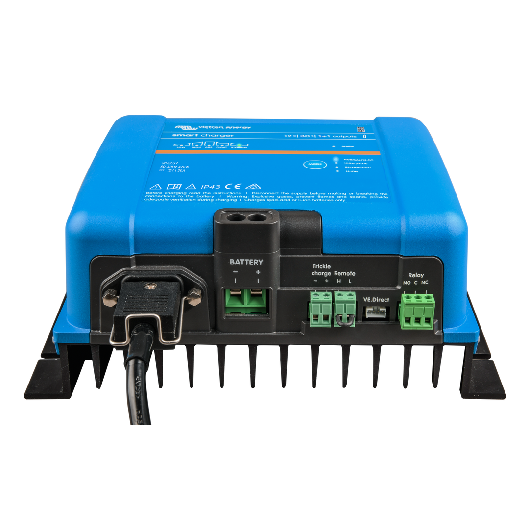 Phoenix Smart IP43 Charger 12/30(1+1) 120-240V
